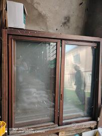 finestre in legno doppio vetro 