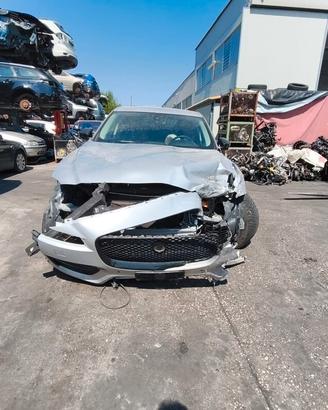 RICAMBI PER JAGUAR F-PACE (X761)