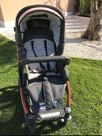 Carrozina/passeggino marca HARTAN