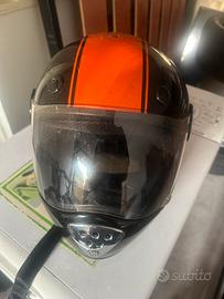 Casco moto demi-jet nero e arancione