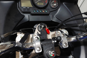 S.c.a.mbi.o Yamaha tdm 900 full