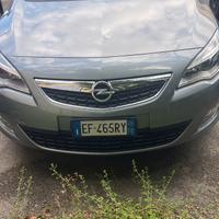 Opel astra benzina 4 serie