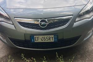 Opel astra benzina 4 serie