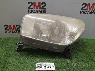 FANALE ANTERIORE SX TOYOTA Rav4 2Â° Serie 81150421