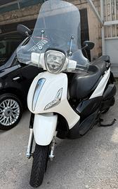PIAGGIO BEVERLY 2016 CC300