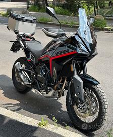 Moto Morini X-Cape 649, 2024, garanzia e accessori