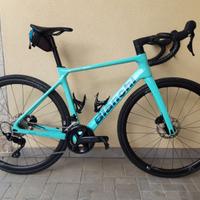 Bici corsa Bianchi Infinito 105 12V Tg. 53