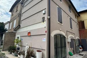 Casa indipendente su tre livelli