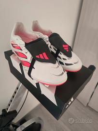 Scarpe da calcio Adidas Predator