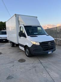 Mercedes sprinter