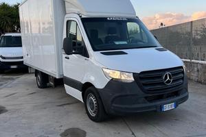 Mercedes sprinter
