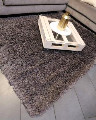 Tappeto grigio