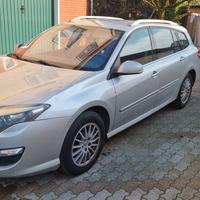 renault laguna 3 sportourer 2.0 turbo diesel 