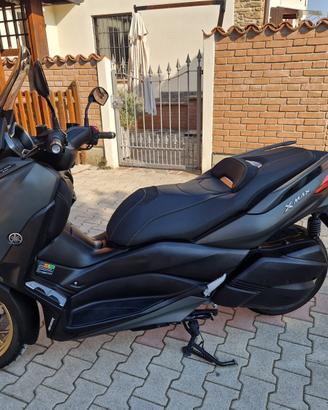 Yamaha Xmax  300