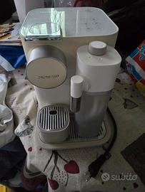 DELONGHI lattissima nespresso a capsule
