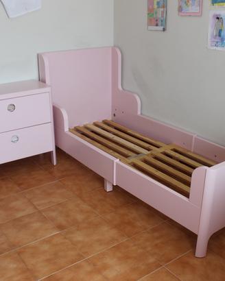 Cameretta Ikea serie “Busunge” per bambina