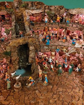 presepe artigianale 3 piani con cascata