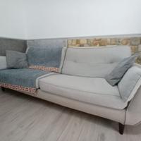 Divano 2 posti  – Tessuto chiaro