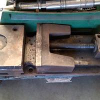 Morsa per trapano fresa o centro di lavoro cnc