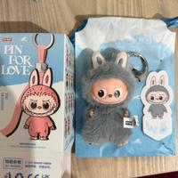 popmart labubu pin for love-W