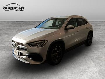 Mercedes GLA-H247 2020 - GLA 180 d Premium auto
