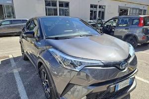 Toyota C-HR 1.8 Hybrid E-CVT Trend