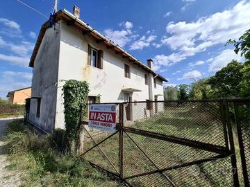 Immobile in asta di 217 m² con 3 locali a Pozzuolo