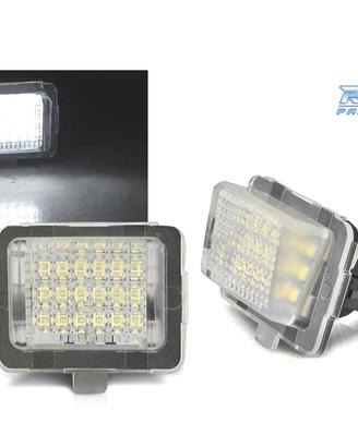 LUCI TARGA A LED MERCEDES W204 W205 W212 W221 W222
