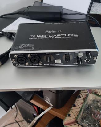 ROLAND QUAD CAPTURE 