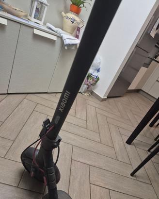 Monopattino xiaomi 4 lite