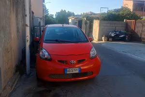 TOYOTA Aygo 1.0 12V VVT-i 3 porte Sol