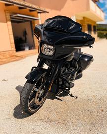 Harley-Davidson Street Glide 117 Black