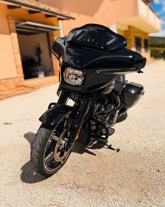 Harley-Davidson Street Glide 117 Black