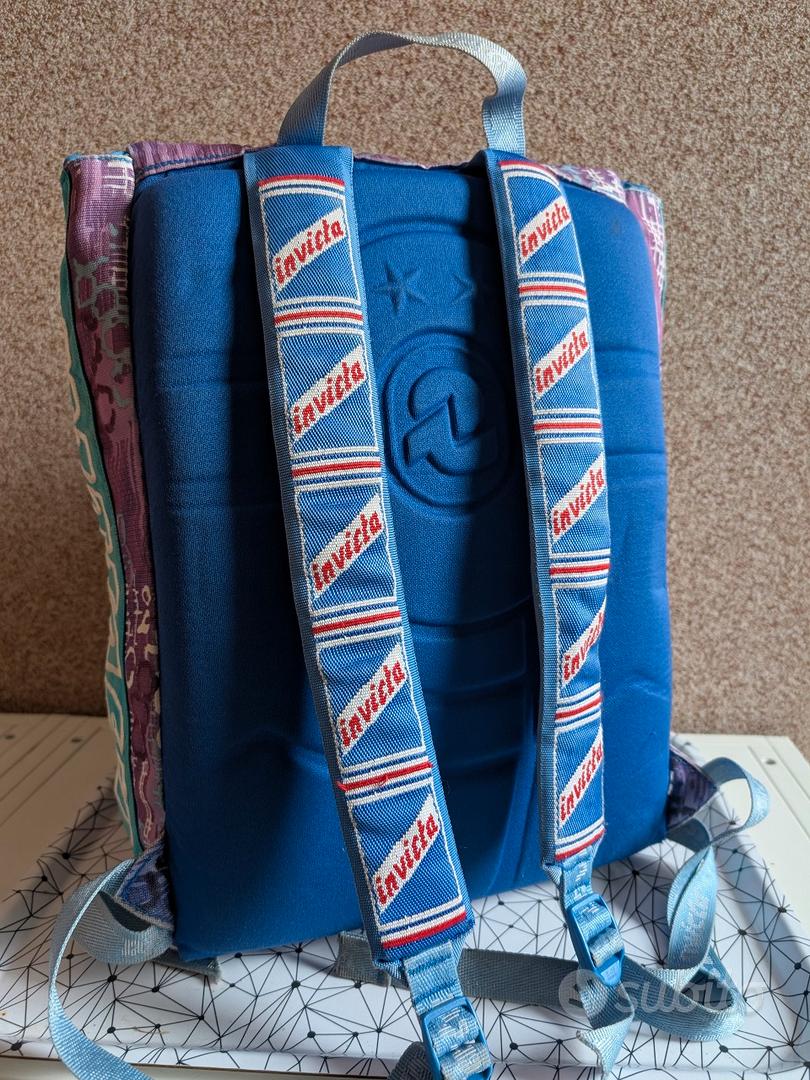 Zaino Invicta Quasar anni '90 vintage Abbigliamento e Accessori In