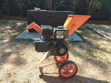 Cippatrice trita legno 4 tempi a benzina 208cc 6hp