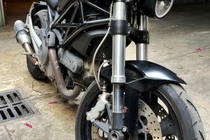 Monster 696 DUCATI - Valuto sc@mbio/permuta!