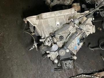 Cambio 5M Hyundai Kia G4FA 1.4 B