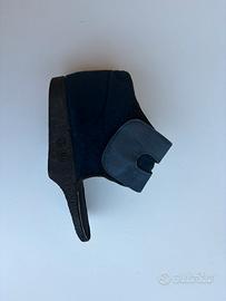 Scarpe ortopedica post operazione