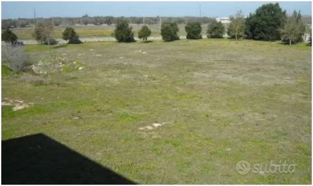 Immobile in asta di 950 m² a Collepasso - Altro