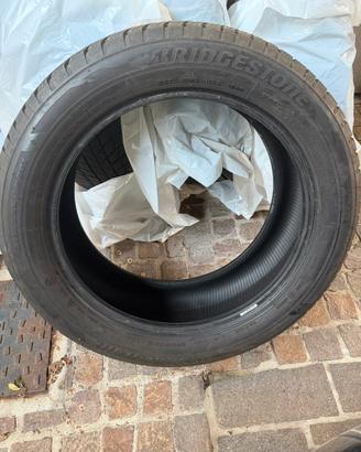 n. 4 gomme Bridgestone