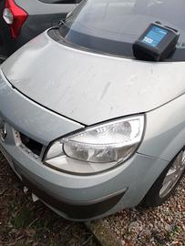 Renault Scenic 2.0 diesel.2005 120.000km