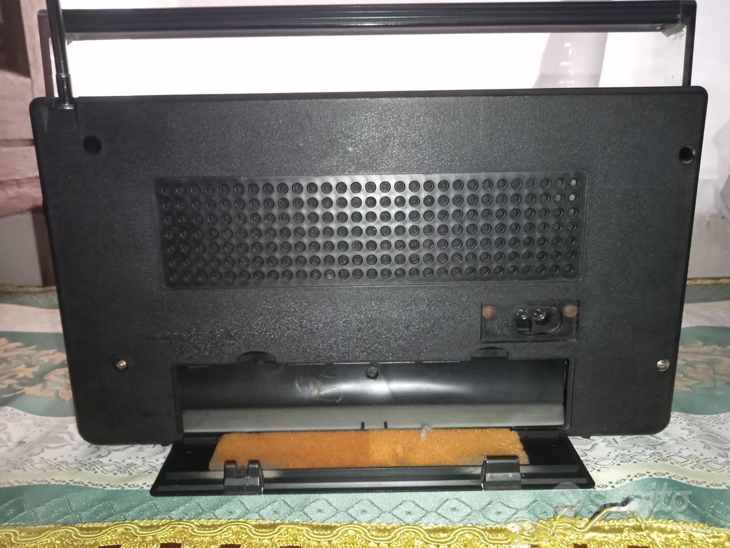 Radio Portatile Philips 750 - Audio/Video In vendita a Salerno