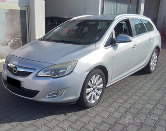 Opel Astra 2011