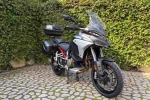 Multistrada V4S Travel & Radar