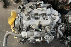 MOTORE 4D56 2.5 TD L200