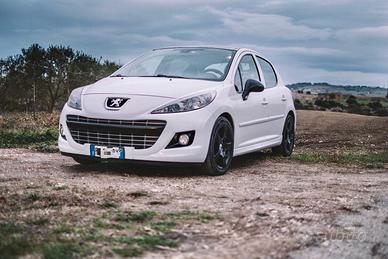 Peugeot 207 1.6 hdi 93 cv 8v allure