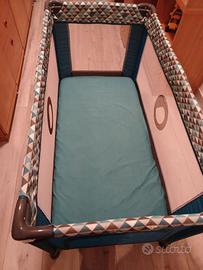 lettino da campeggio per bambini con materasso 