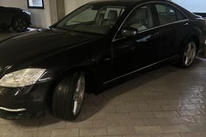 MERCEDES Classe S (W/V221) - 2012