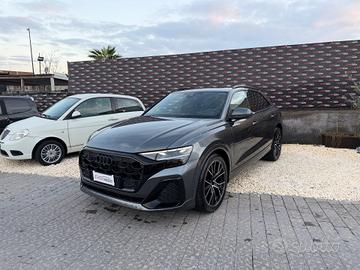 Audi Q8 SUV TDI quattro S-Line IVA ESPOSTA