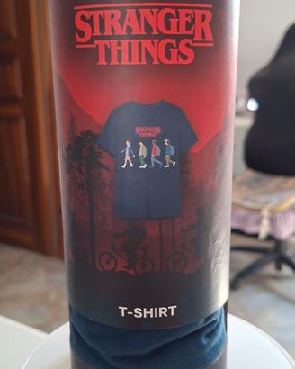 t-shirt stranger things